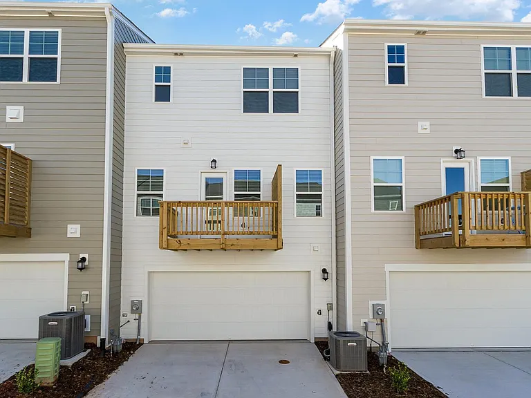 3105 Brellon Ln — Photo 26