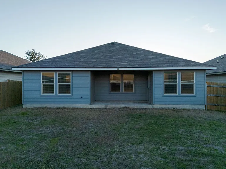9506 Murandy Dr — Photo 16