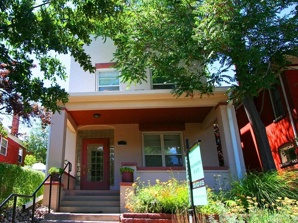 1237 N Emerson St #7