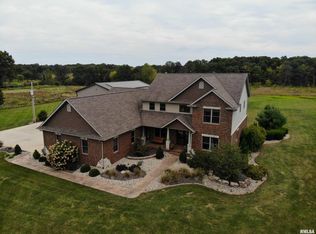 1670 Charleston Rd, Salem, IL 62881