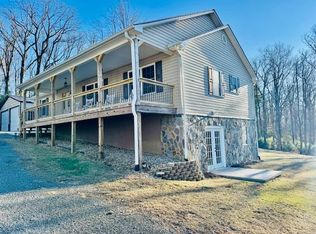 167 Laurel Dr, Fancy Gap, VA 24328