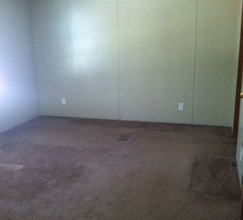 3rd image of 103 Mockingbird Dr