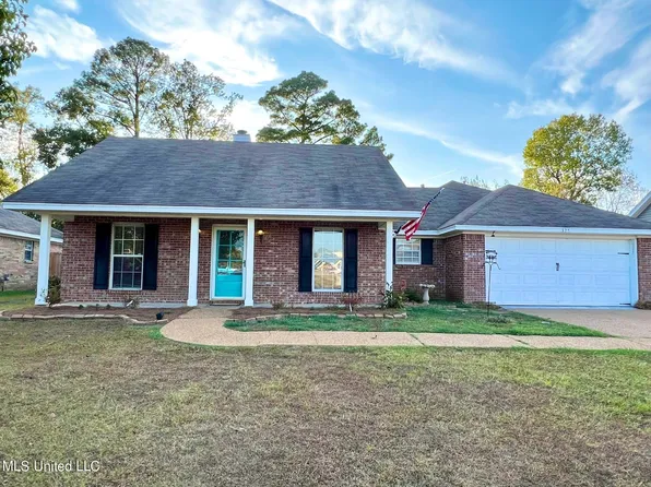 325 Willow Run, Pearl, MS 39208