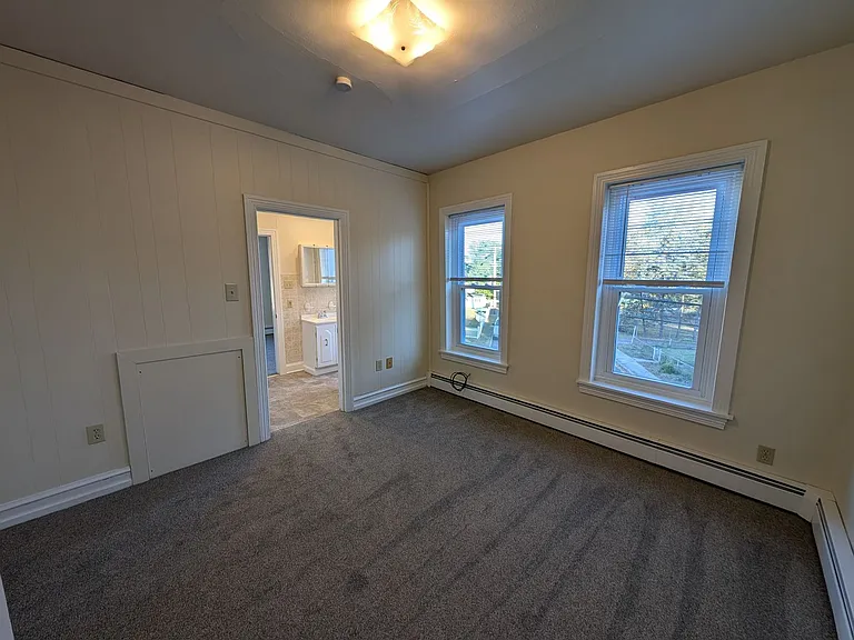 727 Glasgow St — Photo 13