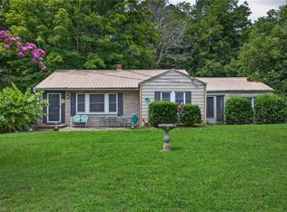 3511 Helmstetler Rd, Lexington, NC 27295