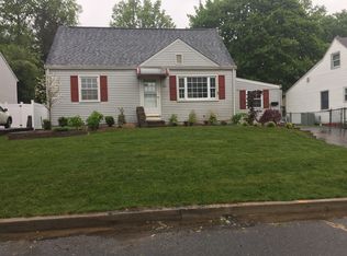 21 Mansfield Ave, East Brunswick, NJ 08816