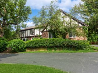 1608 Hedg Ct, Naperville, IL 60565