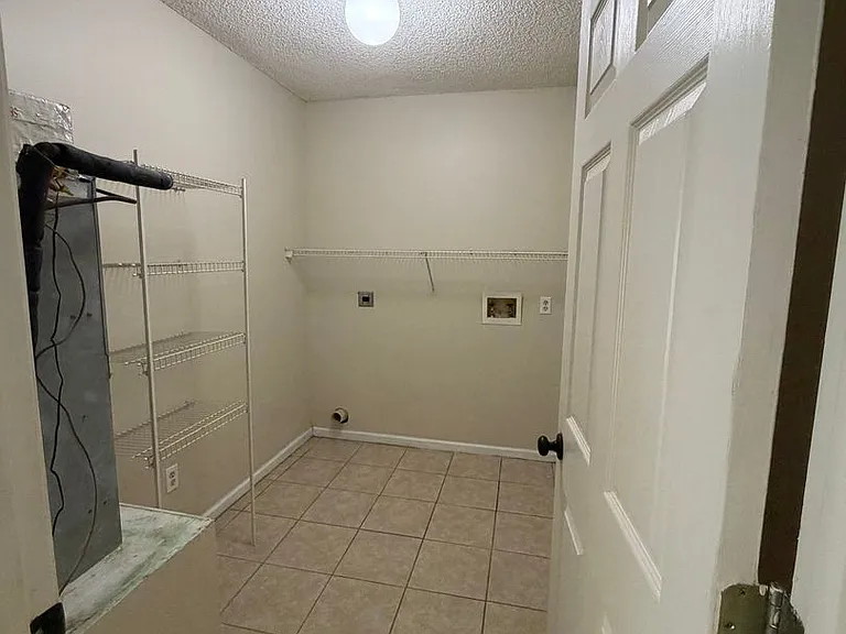 23 Talbot Ct — Photo 10