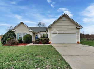 7001 Broad Leaf Ct, Indian Trail, NC 28079