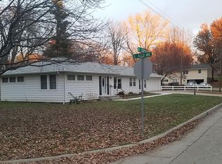 919W W Cooper St, Maryville, MO 64468