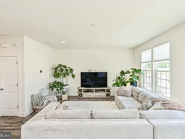 13821 Litespeed Way — Photo 13