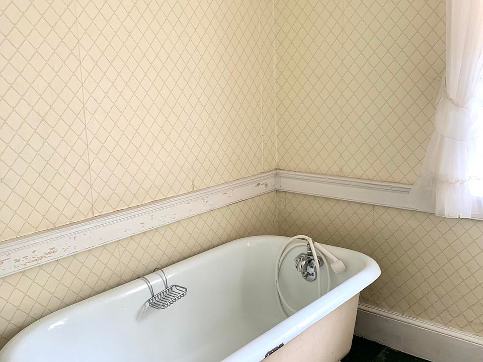 79th image of this home