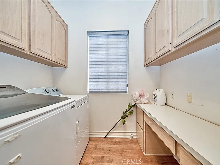 1089 Village Dr — Photo 20