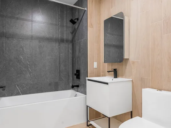 102 East 53rd Street image 8 of 8