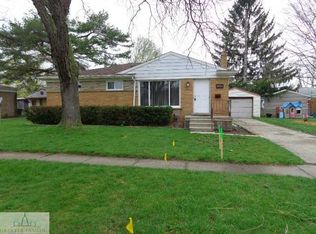 2922 Andrea Dr, Lansing, MI 48906