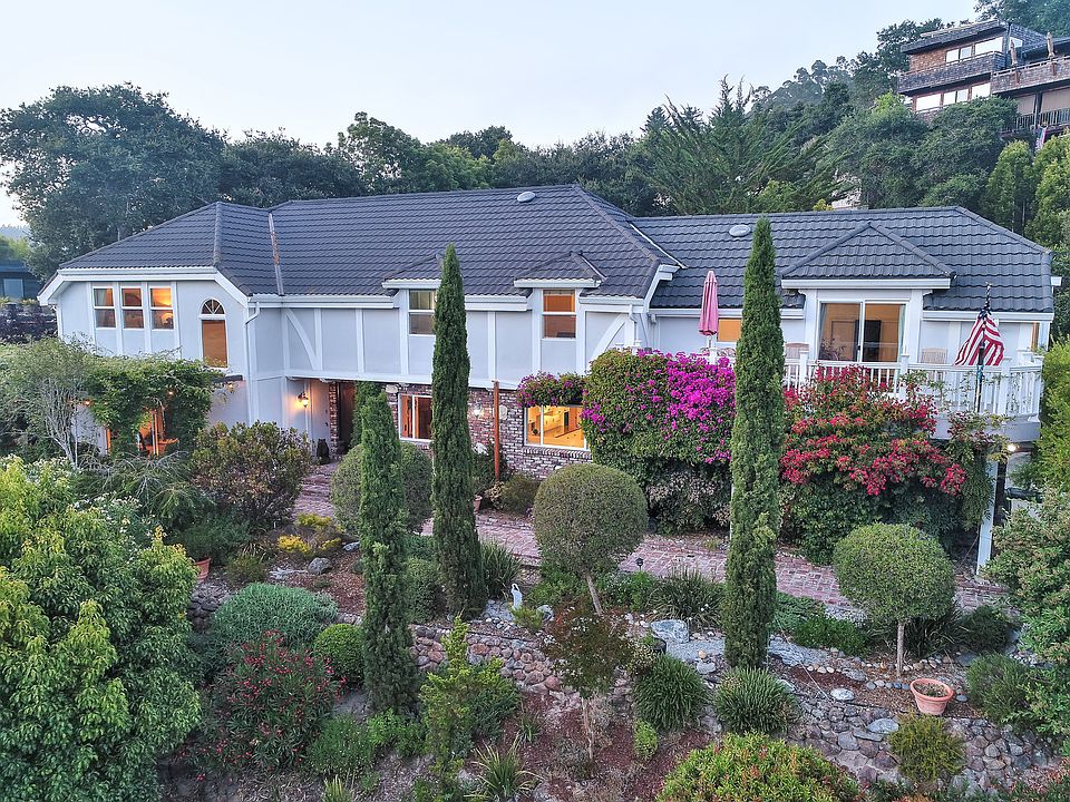 1st image of 86 Pasatiempo Dr