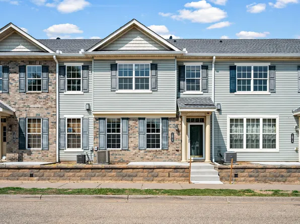 1072 Henslow Ave N, Oakdale, MN 55128