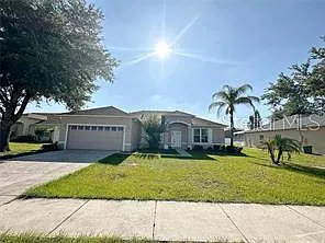 4 bed, 2.0 bath, 1874 sqft, $2,850 — Photo 2