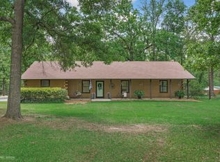 4311 Circle Square Dr, Mooringsport, LA 71060