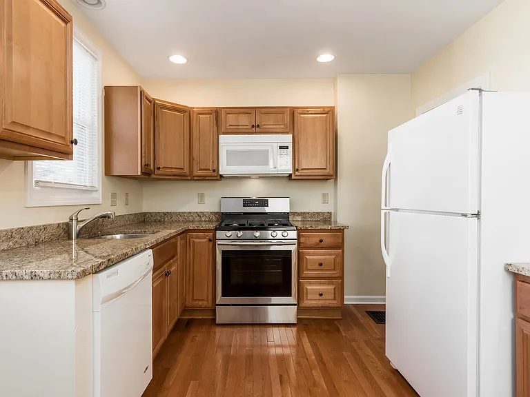 52 W Weber Rd — Photo 18