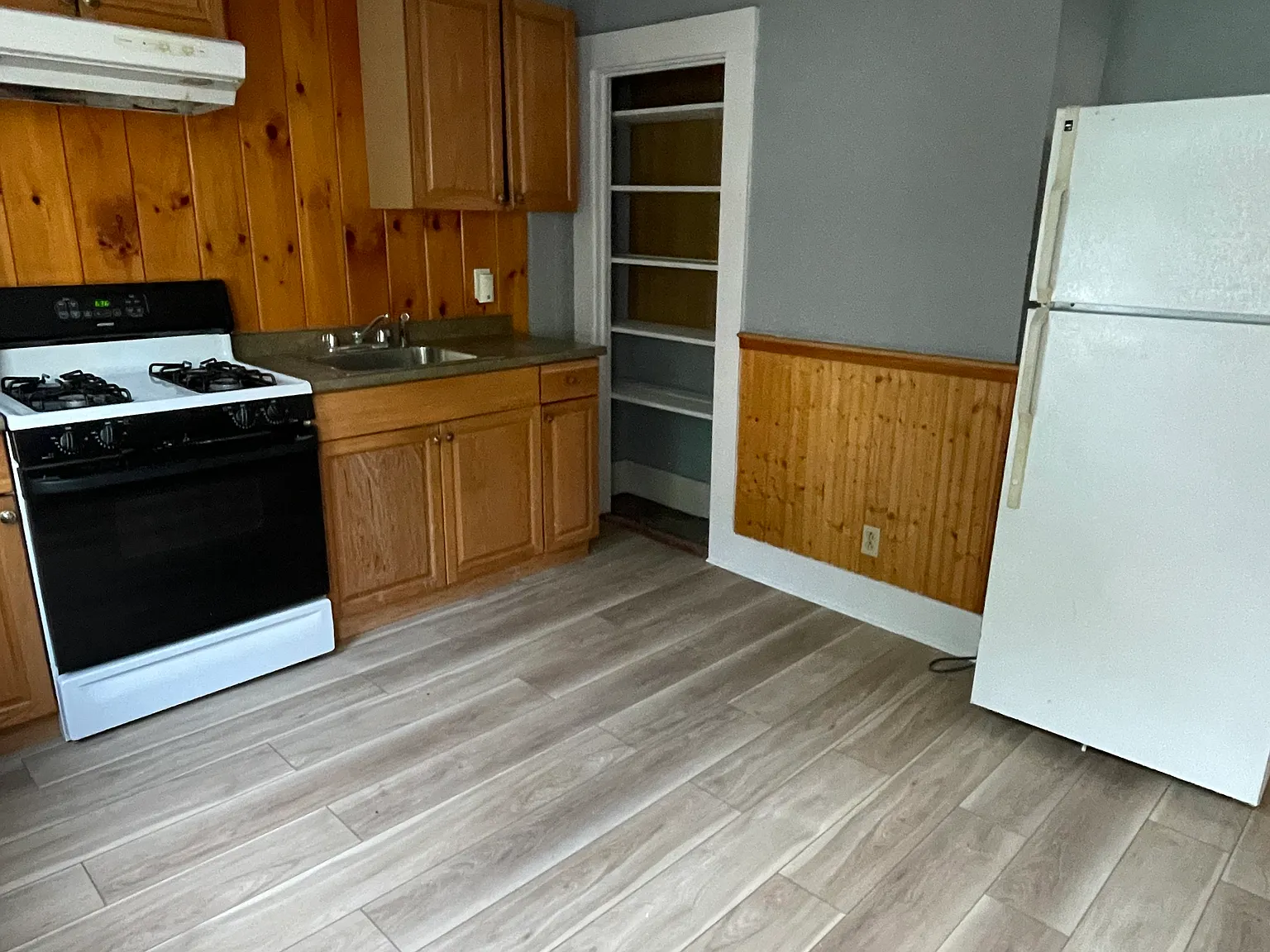 2 bed, $1,995 — Photo 2