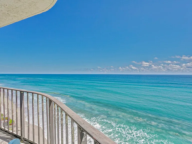 5420 N Ocean Dr #801 — Photo 37