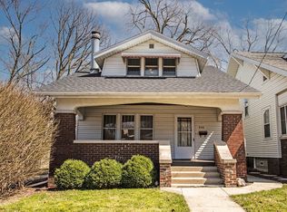 806 Summit St, Bloomington, IL 61701