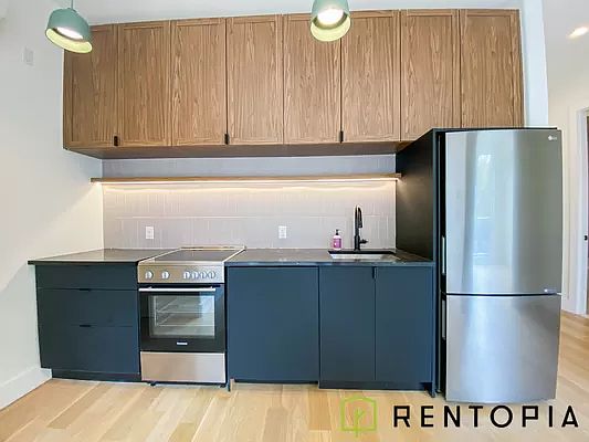 1st image of 420 Tompkins Ave #306