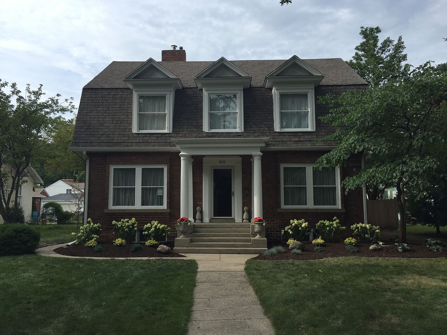 802 W Oliver St, Owosso, MI 48867 Zillow
