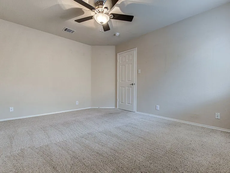 307 Riverine Way — Photo 22