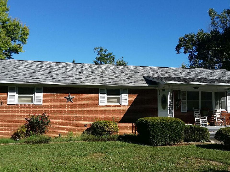 2nd image of 4105 Doris Cir
