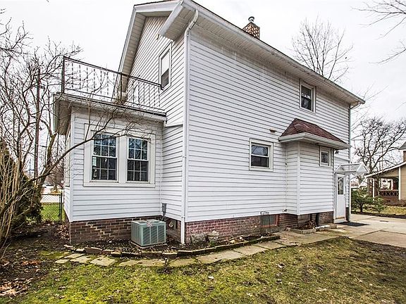 2nd image of 17604 Allien Ave