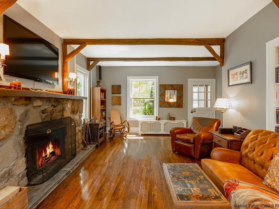 1182 Route 208, Wallkill, NY 12589 Zillow