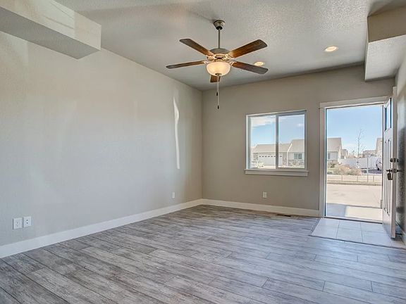 4th image of 4156 Crittenton Ln APT 3