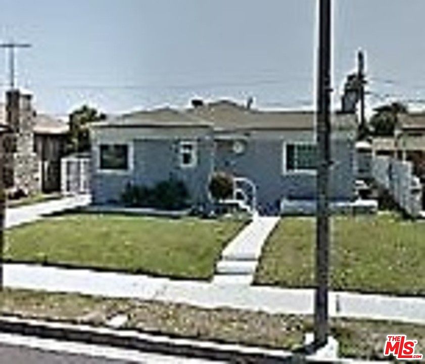 1st image of 2812 W 84th Pl