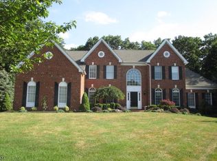 17 Evita Ter, Long Valley, NJ 07853