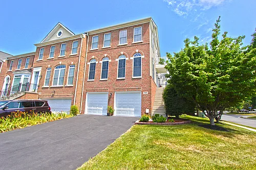 4083 Walnut Cove Cir Photo 1