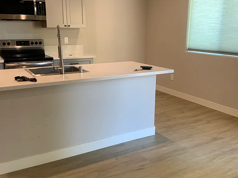 100A Coronado Ave #100A — Photo 3