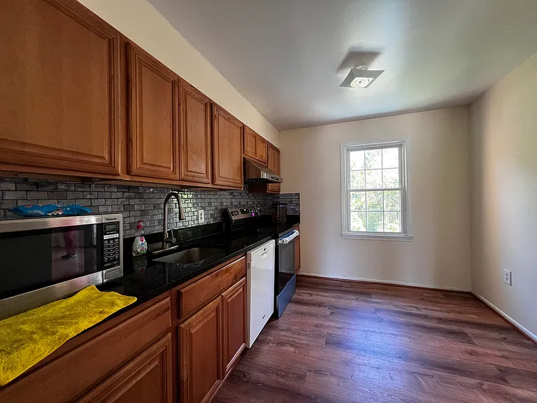 25 Marwood Ct — Photo 6