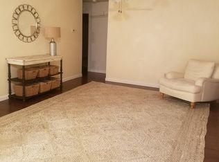 8 Zlotkin Cir, Freehold, NJ 07728