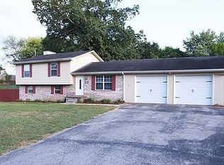 655 Highland Dr, Dayton, TN 37321