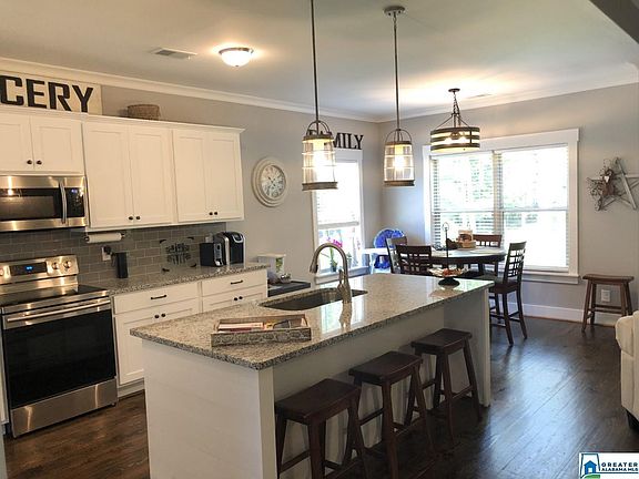 5th image of 108 Glenstone Dr