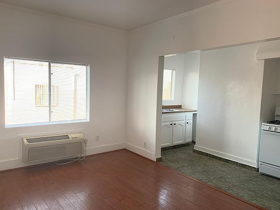 2nd image of 12636 S Figueroa St APT 17