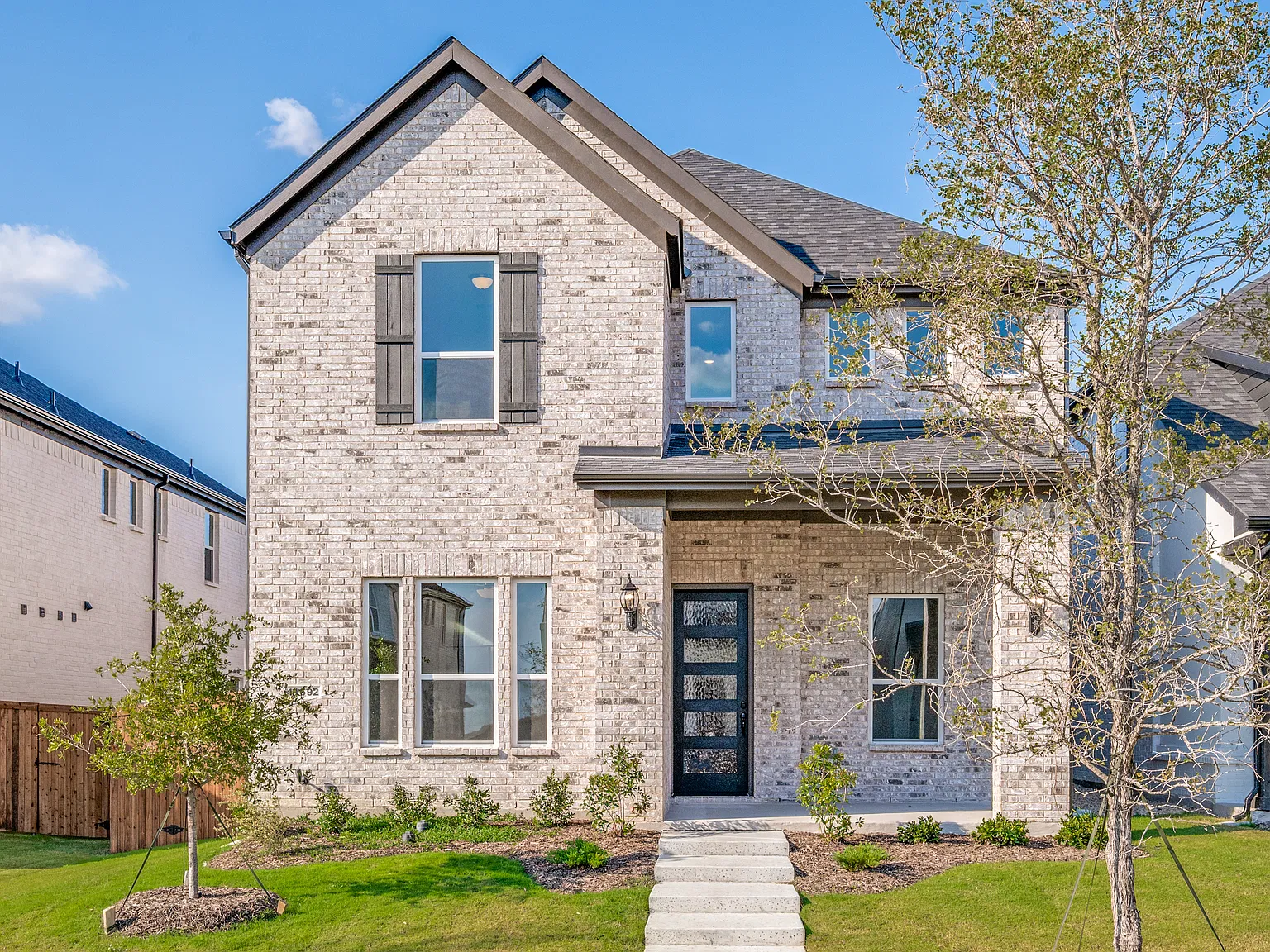 5 bed, 2776 sqft, $3,795 — Photo 1