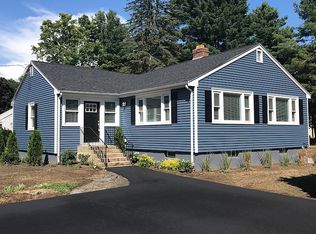 45 Lexington St, Burlington, MA 01803