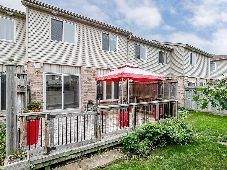 430 Mapleview Dr E #18 — Photo 44