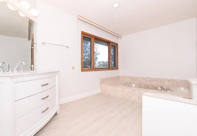 3001 Conifer Dr — Photo 8
