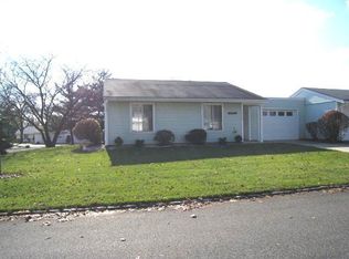 141A Chatham Dr, Monroe Township, NJ 08831
