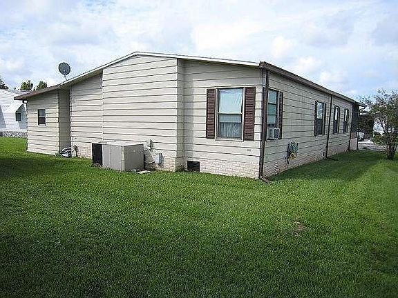 4th image of 5443 Jean Dr