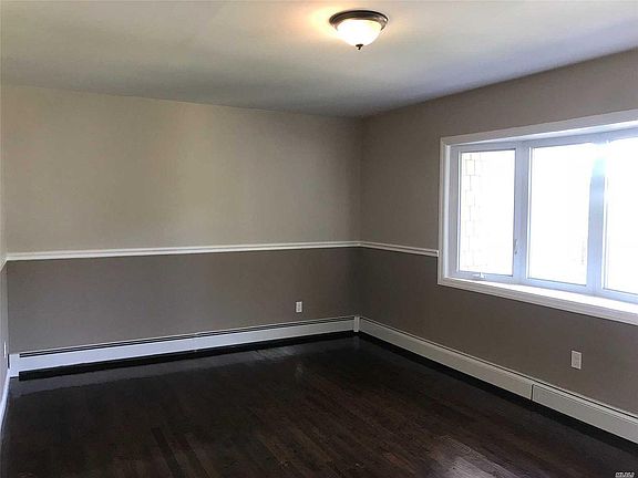 4th image of 20 Clarke St